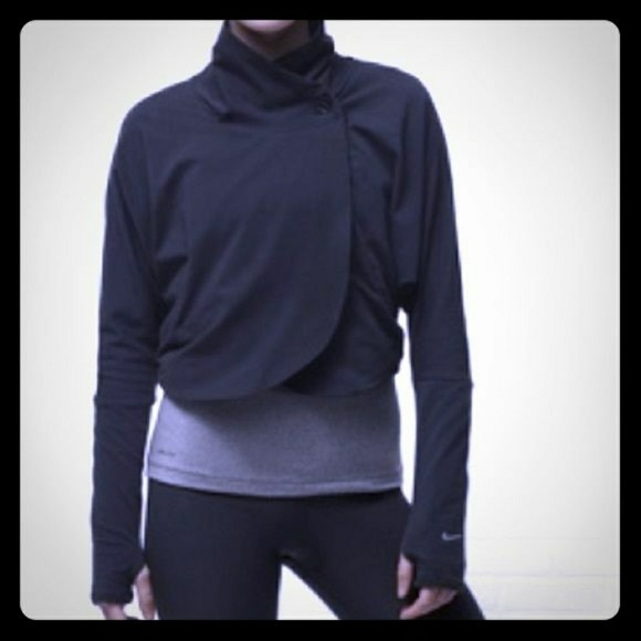Nike Jackets & Blazers - Nike cocoon dri fit jacket